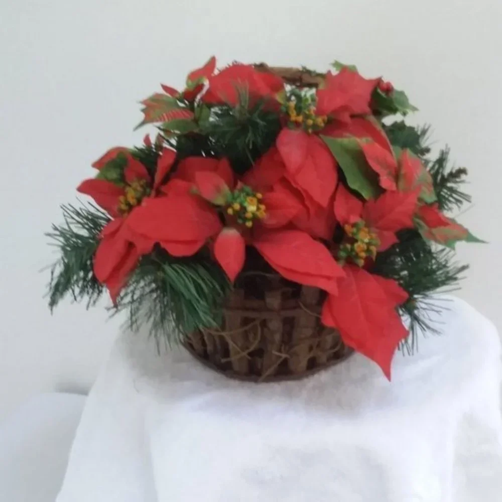 Christmas Grapevine BASKET Poinsettia Holly Berry Evergreen Holiday Décor